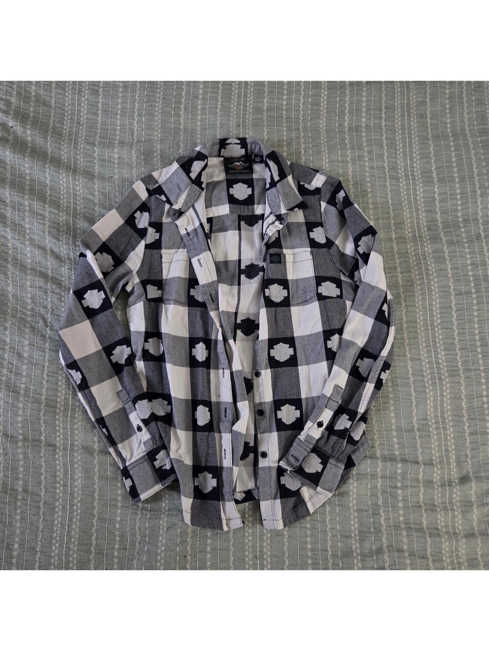 Harley Davidson black and white long sleeve button shirt